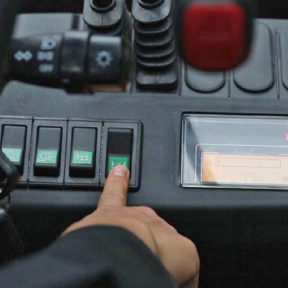 מלגזת שדה 4X4