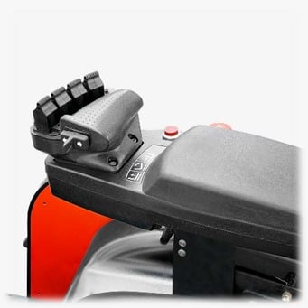 מערכת fingertrip control במלגזה חשמלית